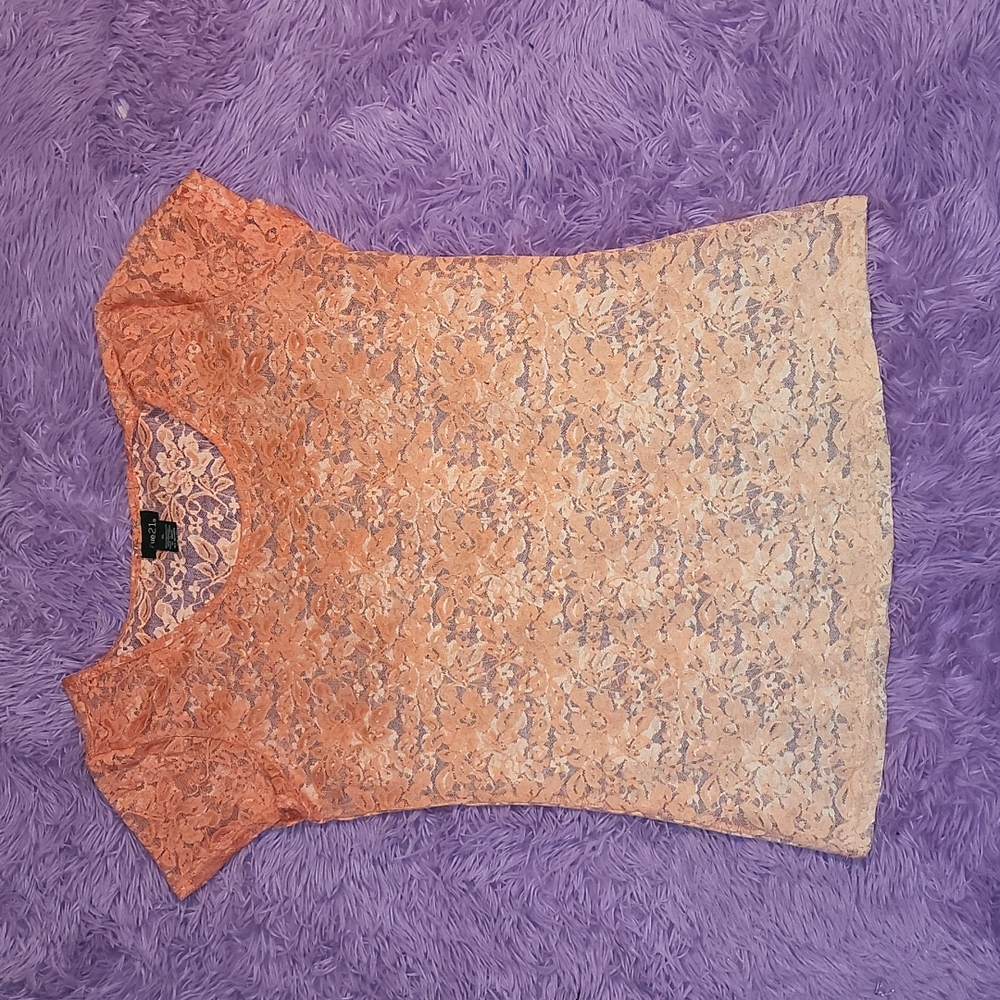 Rue 21 ombre lace top